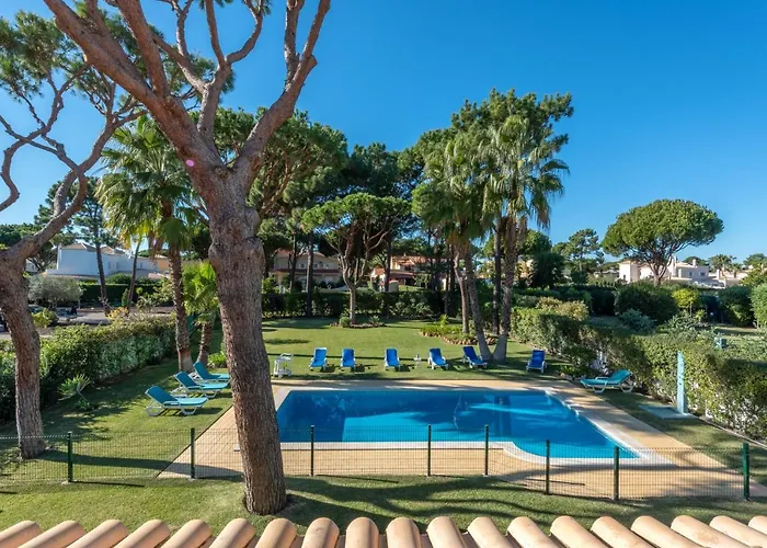 With Garden And Pool Villa *