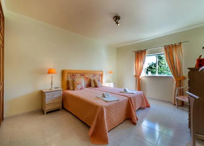 With Garden And Pool Villa *